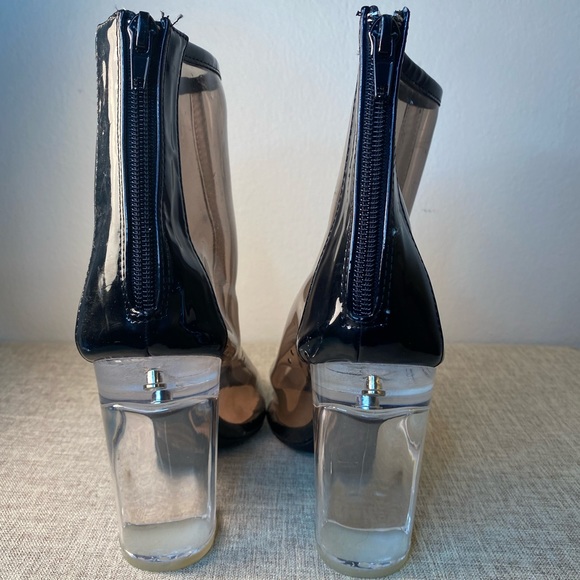 Qupid Clear Plastic/Lucite Booties - Picture 2 of 7